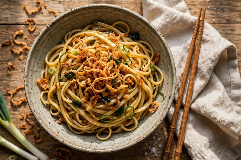 Photo of Scallion Oil Noodles, a lunch recipe from FluentFuel